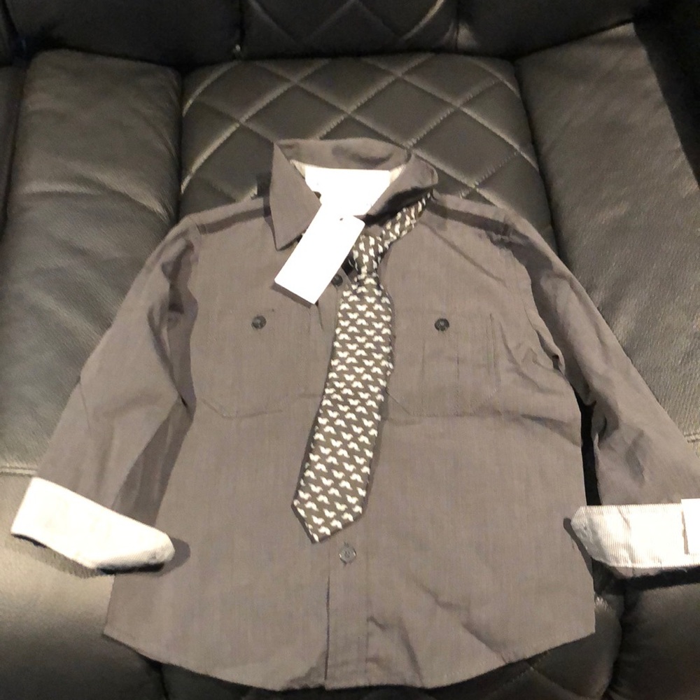 Long sleeve button up boys shirt